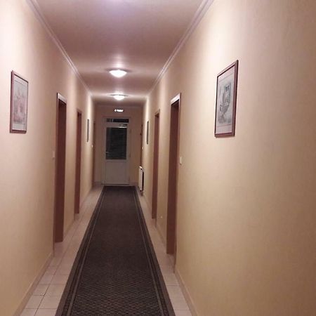 Penzion Europa Diakovce Exterior foto